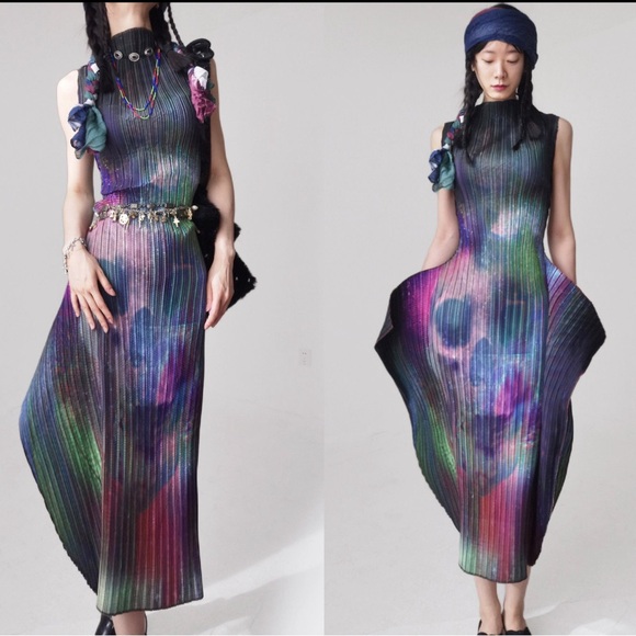 Skull/Goth sleeveless silky tafta sleeveless mid shin dress - Picture 5 of 6